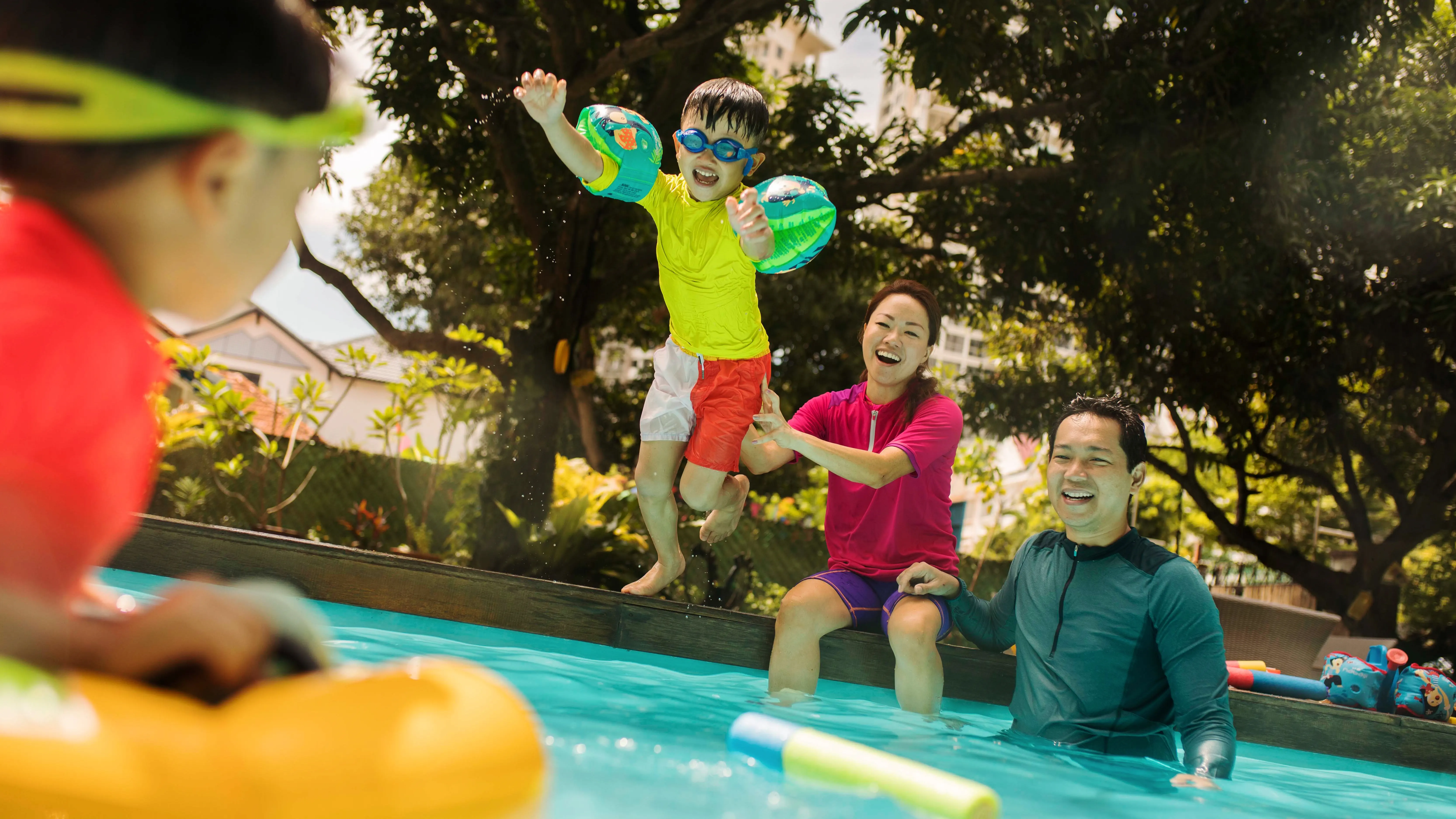 berenang bareng anak